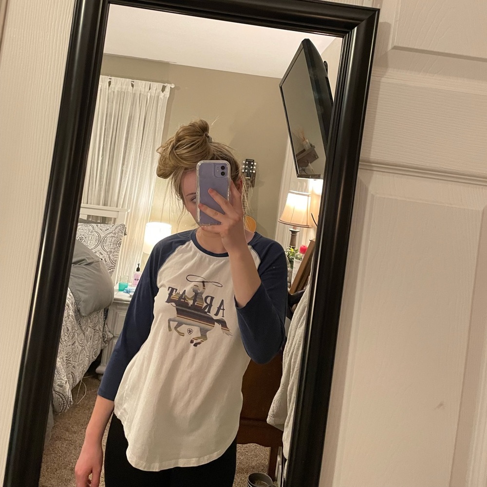 Ariat T-shirt